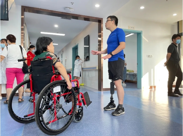 1712893039592673.jpg 奧索大使模特天團(tuán)“肢友見(jiàn)面會(huì)”活動(dòng)